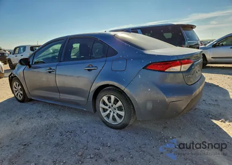 2021 Toyota Corolla Le z USA, uszkodzony, nr VIN 5YFEPMAE4MP179139